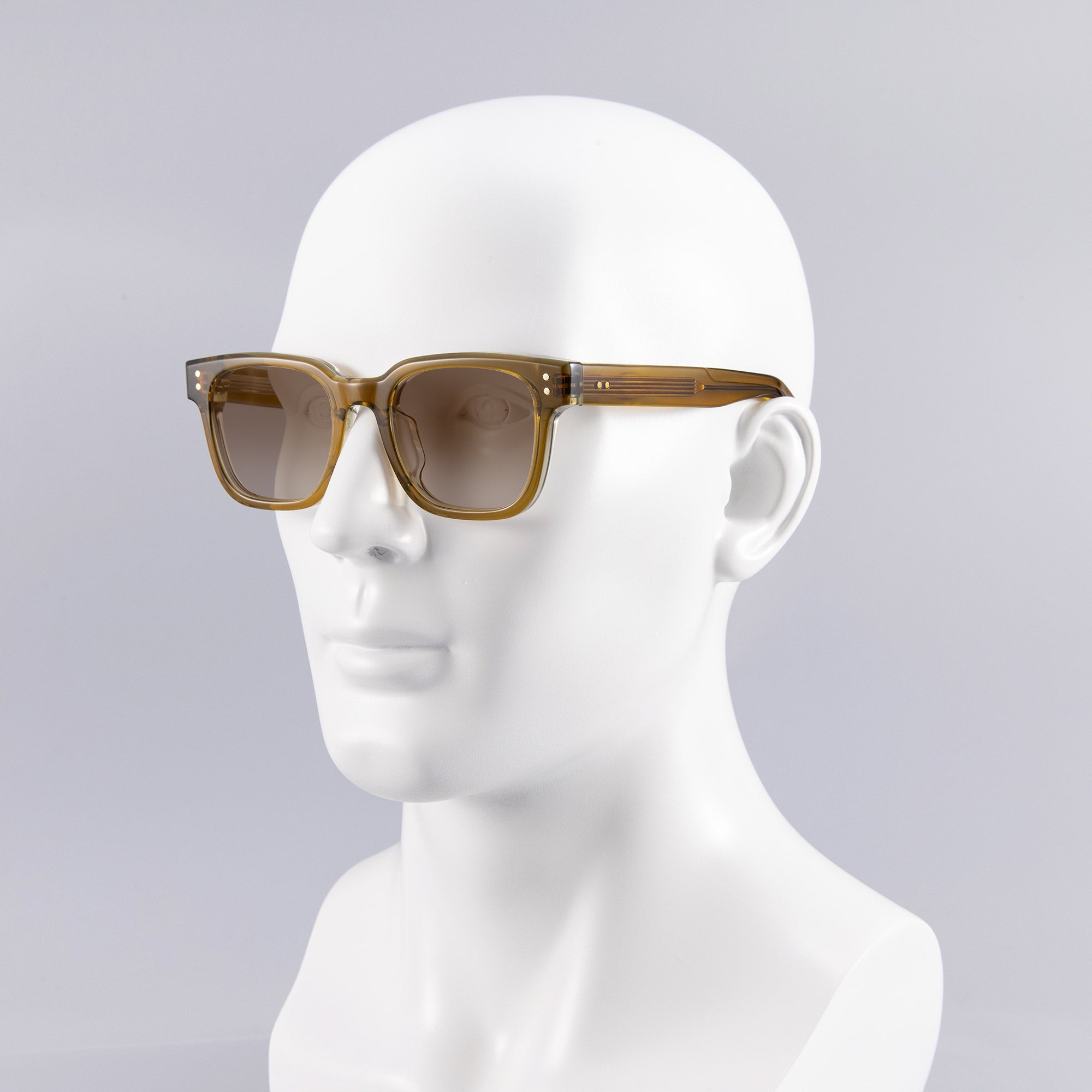 Donahugh-sunglasses-Oliver