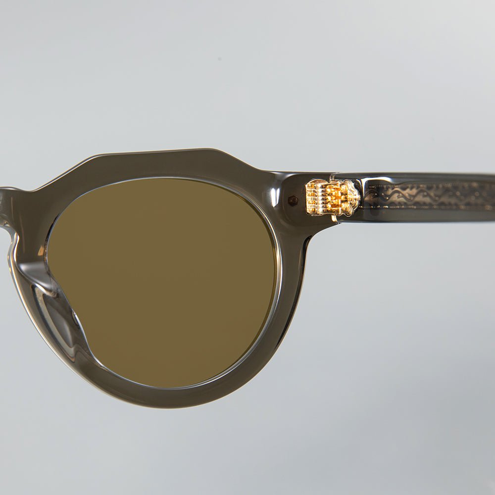 Donahugh-sunglasses-Oliver